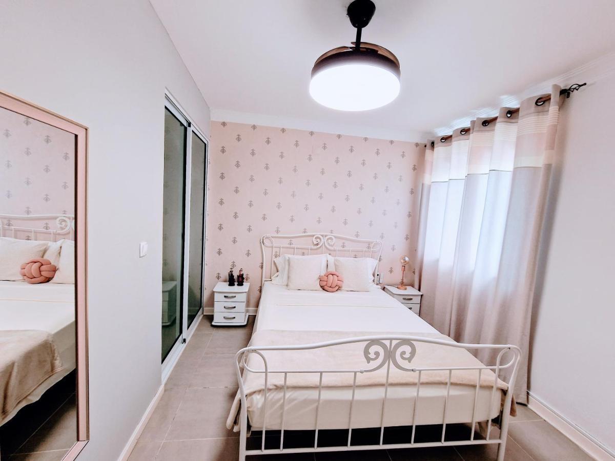 Kelly Guest House Прая Екстериор снимка