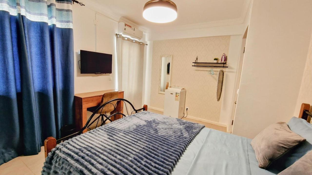 Kelly Guest House Прая Екстериор снимка